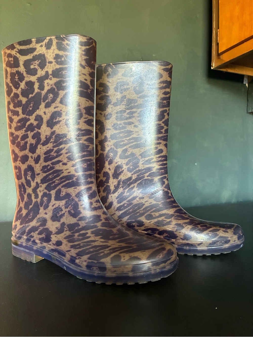 Stuart Weitzman Leopard-Print Rain Boots in Brown and Black